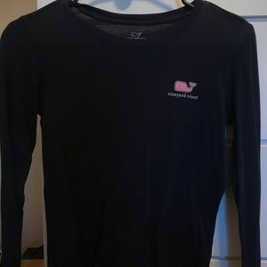 Women’s vineyard vines long sleeve tee